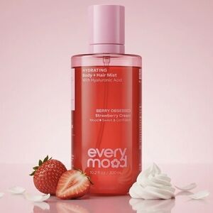 Berry Obsessed Hydrating Body + Hair Mist — Strawberry Cream (Pink/Red)